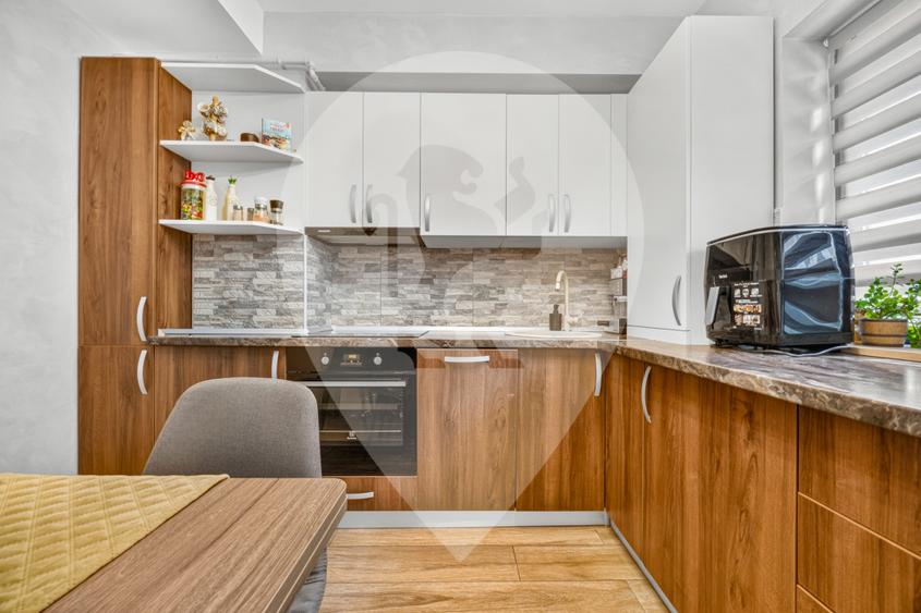 Ioan Socec-Apartament 2 camere, decomandat, 50 m2, Tractorul
