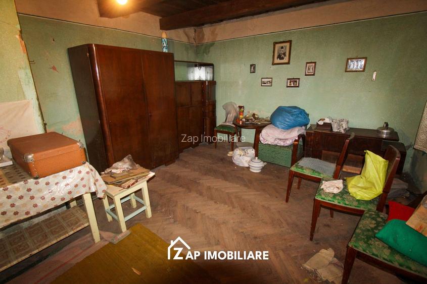 Unirii - Zona Darina - Casa 4 camere - Teren 691 mp cu deschidere 26 m - 16