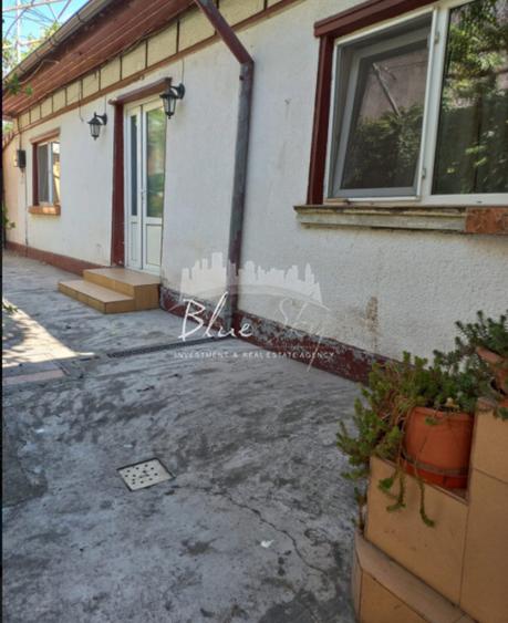 Teren de 435mp cu utilitati si deschidere 14 m- Coiciu / constructie demolabil