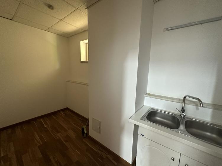 Nou Apartament 7 camere  Aviatorilor