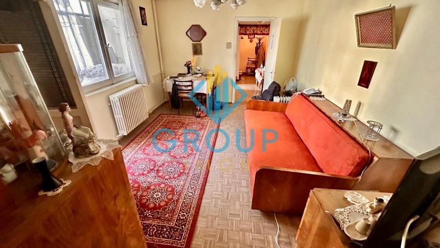 De vanzare 2 camere semi-decomandate , strada Letea , Bacau , etaj 1 din 4