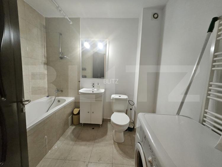 Apartament cu 2 camere decomandat, 48 mp utili, etaj 3 , parcare, zona Florilor - 7