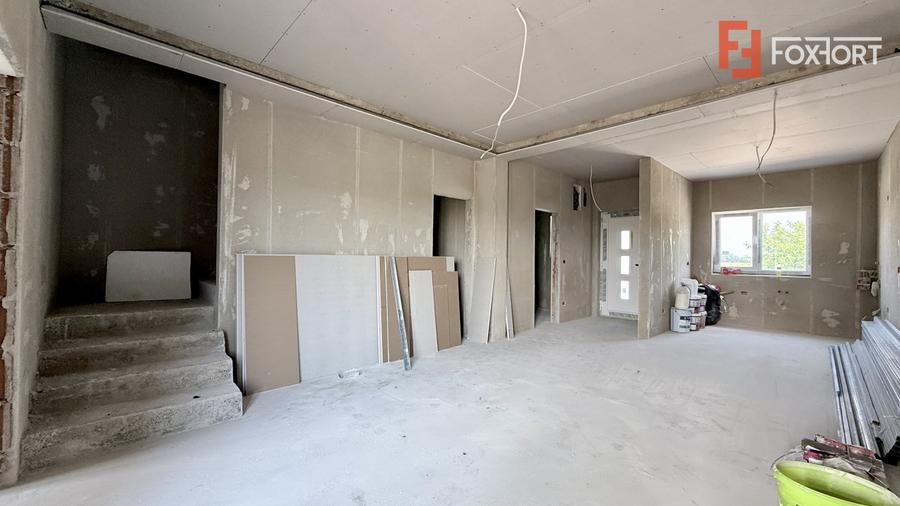COMISION 0% Duplex cu 4 camere, toate utilitatile - Mosnita Noua