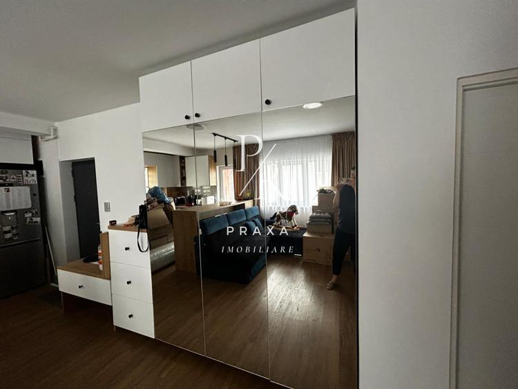 Apartament de vanzare 3 camere, 2 bai, parcare pe Cetatii!