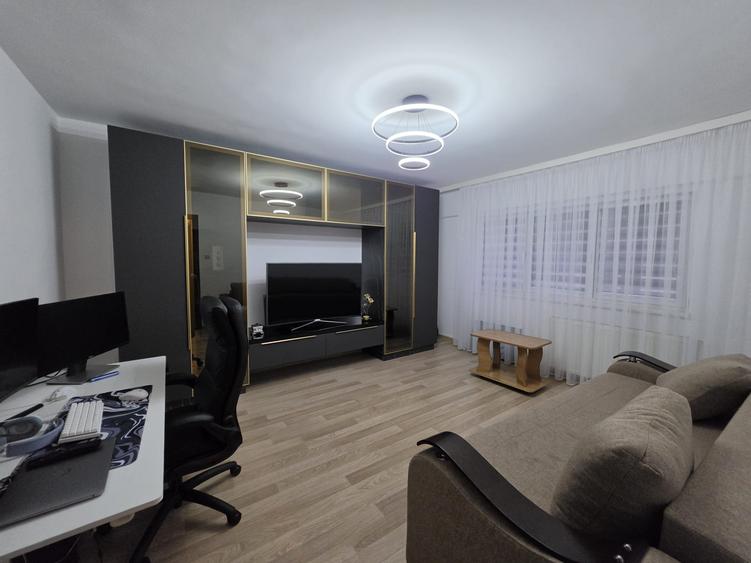 Apartament 2 camere George Enescu de inchiriat