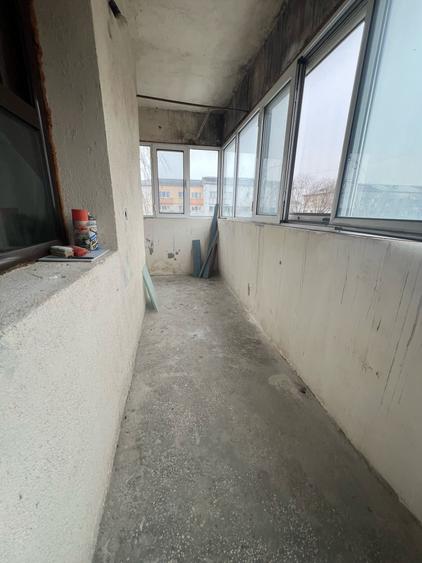 Apartament 3 camere Zona Laris -Finante - etaj 3/4 - 85 mp
