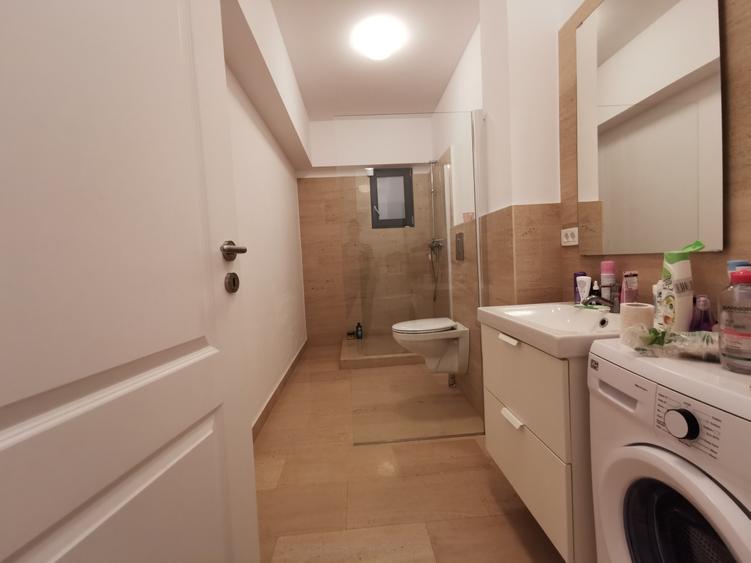 Apartament 3 camere de închiriat, Bd. Unirii, Bloc 2020, Locație premium