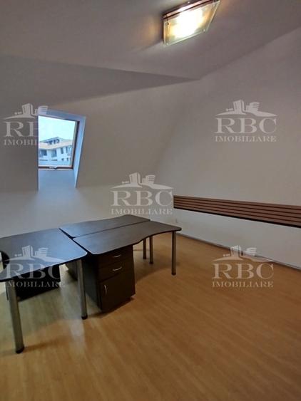 Spatiu de birouri 90 mp la mansarda unei case cu parcari