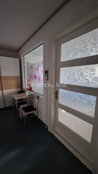 Închiriez spațiu pentru cabinete,birouri sau After School – ultracentral Brașov, - 4