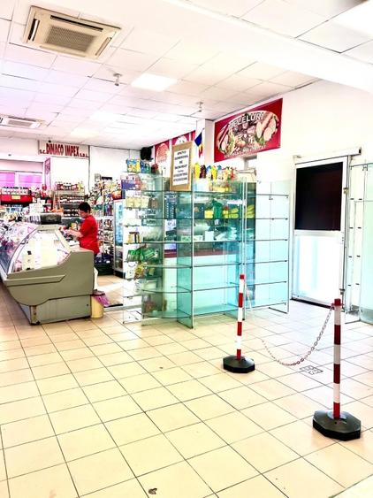 Spațiu comercial 25 mp – Complex Romal Câmpina – vad excelent