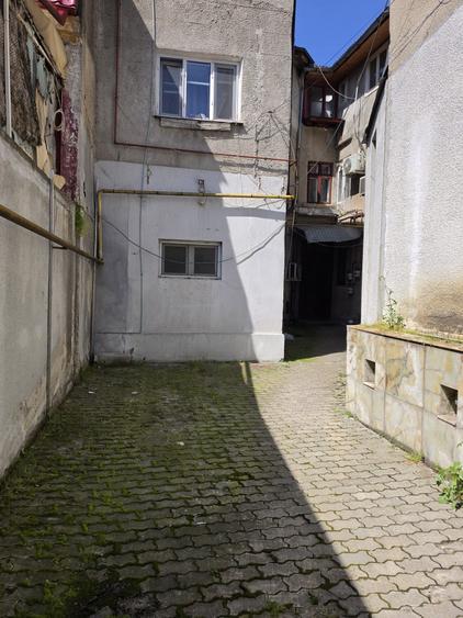 Ultracentral apartament cu 2 camere