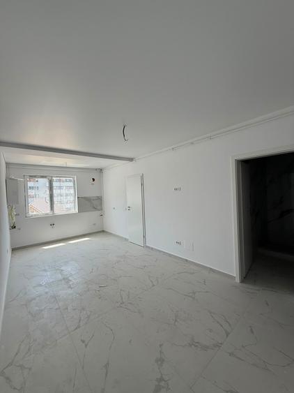 Garsonieră dublă-spatioasa- în bloc nou | Str. Ilie Petre | 60.000 €