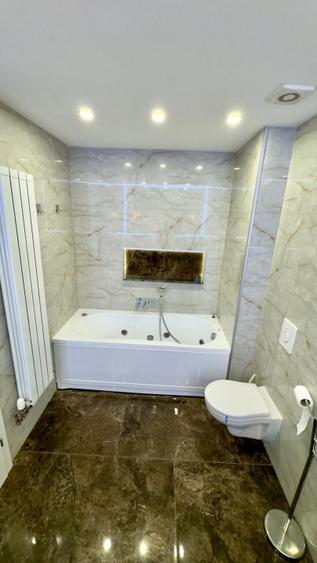 Apartament 3 camere | De Vanzare | Sisesti | Parcare si Boxa