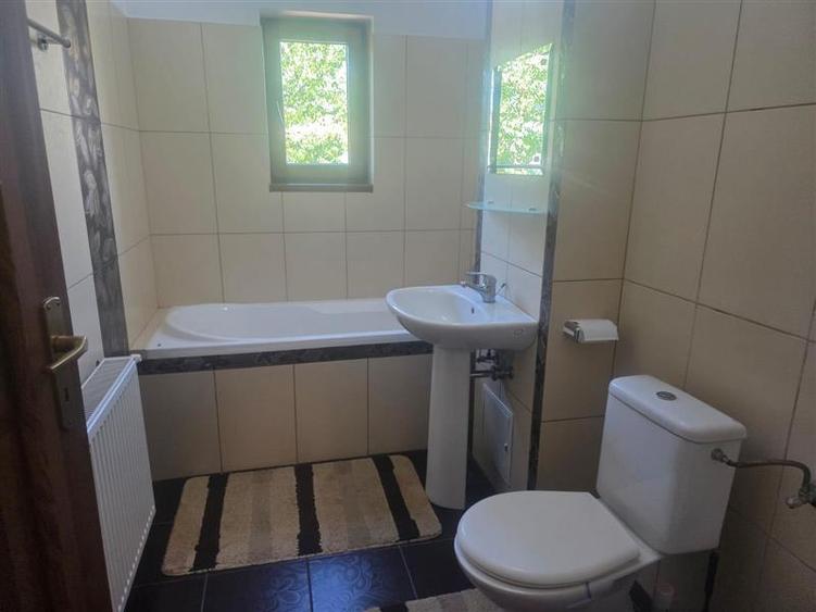 De inchiriat apartament cu 2 camere, 7 Noiembrie