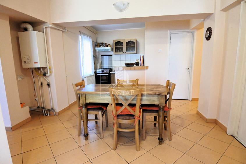 Republicii-Narcisa-apartament 4 camere decomandate-centrală proprie