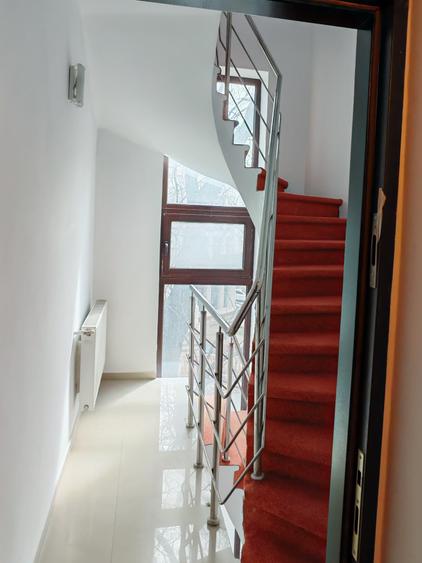 VANZARE CASA VILA TIP DUPLEX