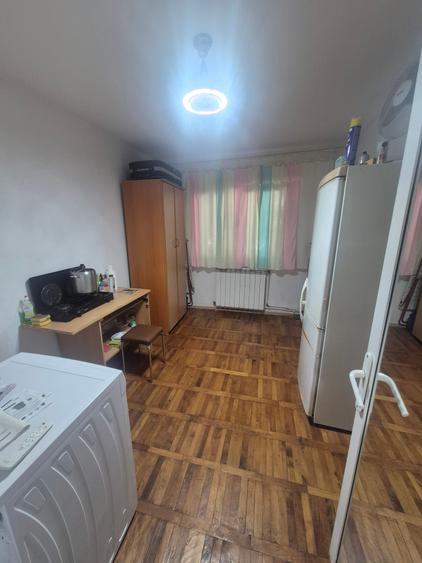 DE VÂNZARE – APARTAMENT 4 CAMERE | PARTER | ZONA EST, NĂVODARI