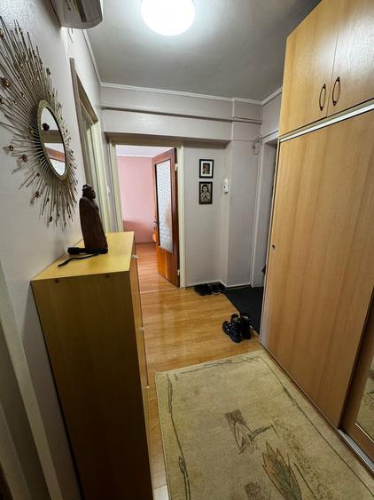 Apartament 2 camere decomandat-zona Dacia