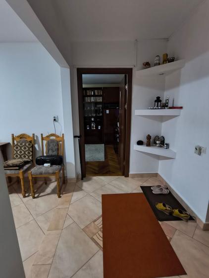 DELFINARIU 3 CAMERE 70 MP PRET 165000 EURO
