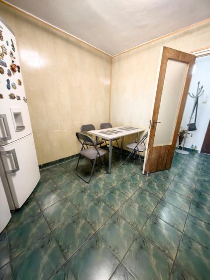 VAND APARTAMENT 2 CAMERE --DIRECT PROPIETAR !!!