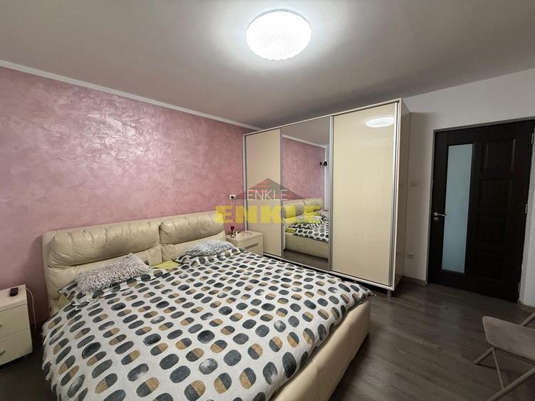 Oportunitate excelentă – teren generos + casă MOBILATĂ UTILATĂ - 4