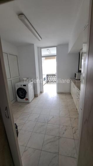 3 camere / Bd. Decebal – Alba Iulia / Unirii - 7