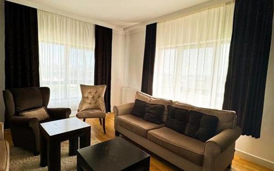 Barbu Văcărescu apartament  cu vedere la lac