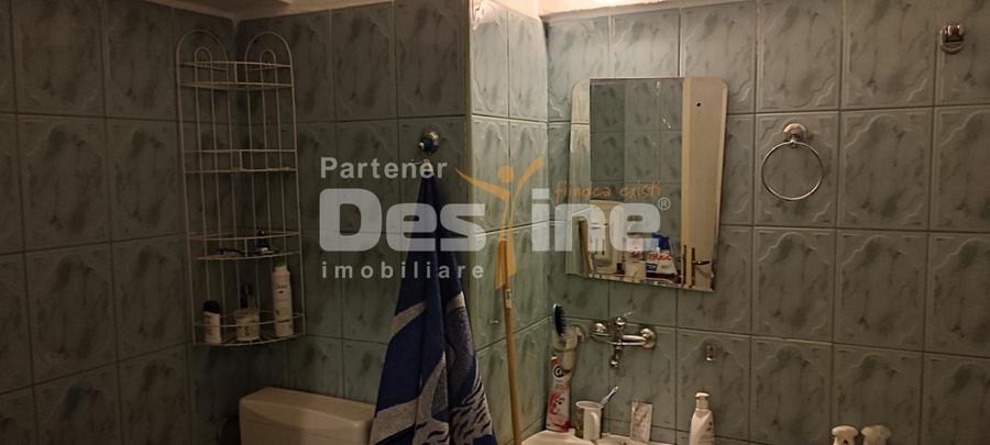 Apartament cu 1 camera ,decomandat , mobilat si renovat recent