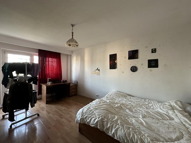 Apartament 4 camere | Decomandat | 76 mpu | Aurel Vlaicu Intre Lacuri