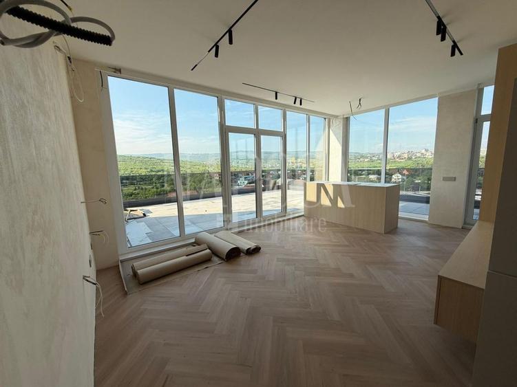 Apartament 3 camere de vanzare in Sopor, Cluj Napoca