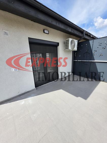Berceni, Turnu Magurele, Grand Arena, Centrala proprie