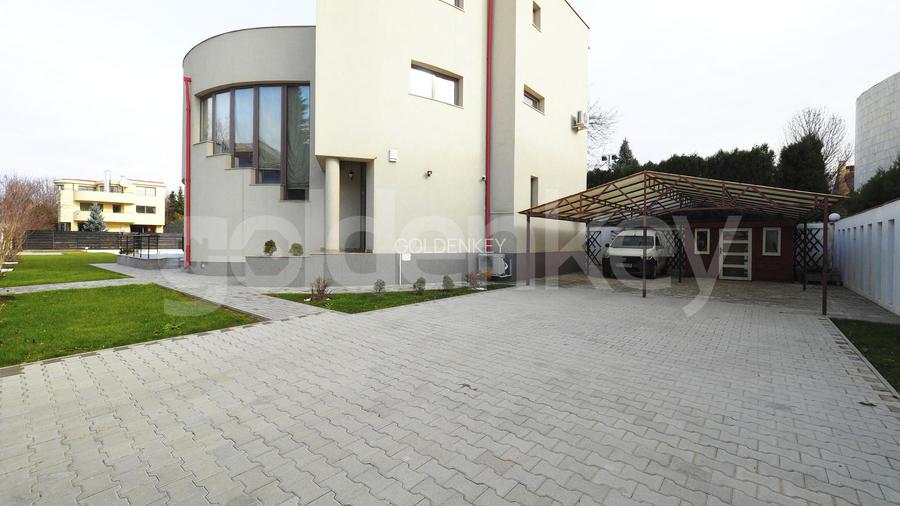 Vilă individuala superba cu 7 camere si piscina exterioara - 31