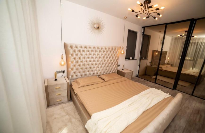 Apartament cu 3 camere, 60 mp, terasa, zona VIVO