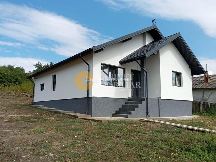 🏡   CASĂ PLAN PARTER  - Chicerea,Tomesti  🏡 - 2