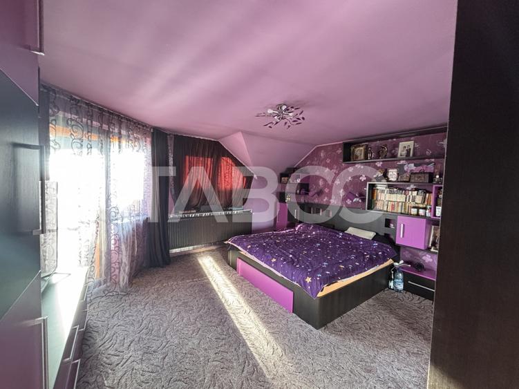 Casa individuala de vanzare cu 5 camere +spatiu comercial 3 bai Sibiu