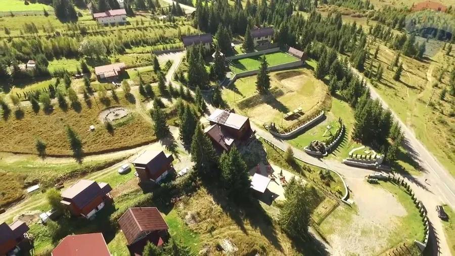 Complex turistic restaurant/pensiune in Belis, 10.000 MP TEREN