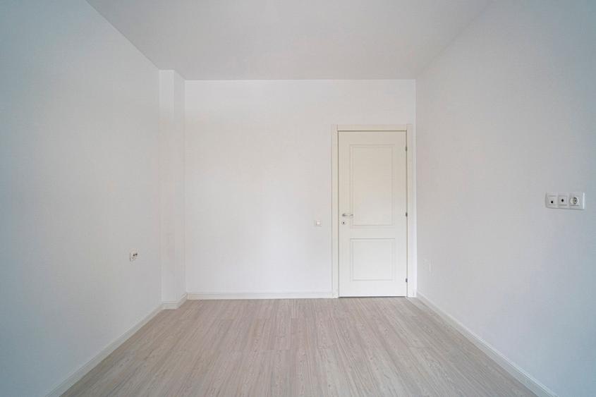 2 camere 52 mp+42 mp terasa, parter, Bloc finalizat, centrala, bucatarie inchisa