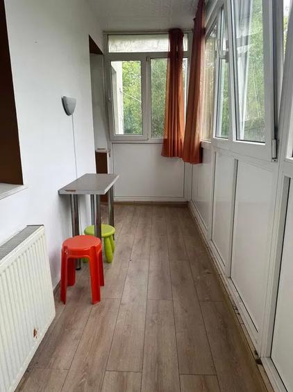 Apartament 2 camere, decomandat, 68 mp, ac, balcon, metrou, Drumul Taberei