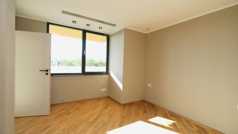 Chirie 4 camere, 3 bai, 150 mp, finisaje premium in imobil nou centru Bucuresti