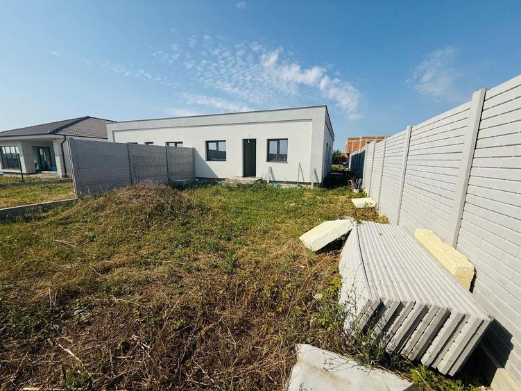 Torontalului – Metro 2 | Duplex pe Parter | 3 Dormitoare | Asfalt | Comision 0%