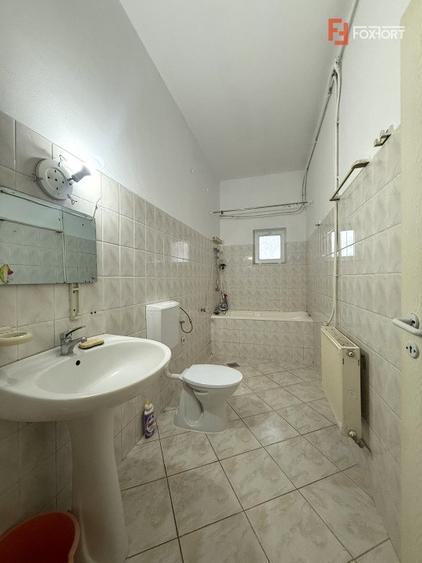 COMISION 0% Casa individuala cu 7 camere, teren 624 mp, in zona Girocului