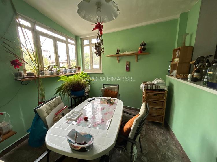 APARTAMENT IN VILA