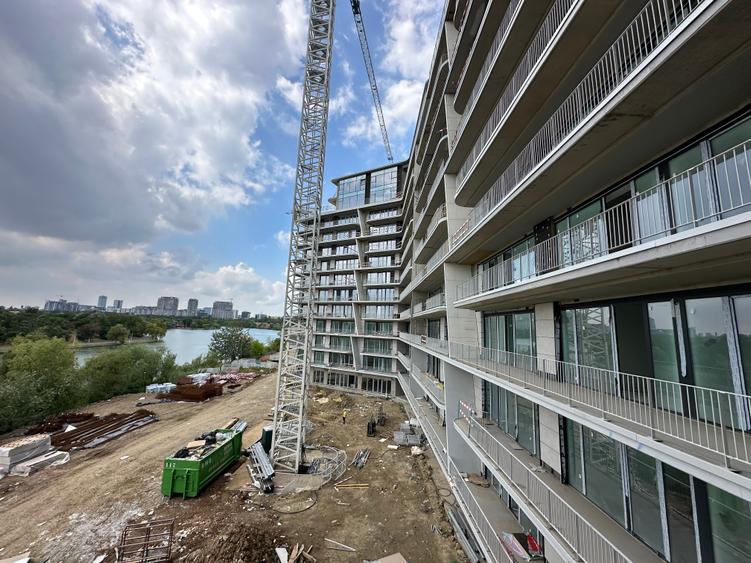 Apartament în One Lake District,parcare inclusă,vedere la lac
