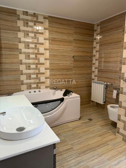VILA ELEGANTA CU PISCINA INCALZITA SI IESIRE LA LAC - 29