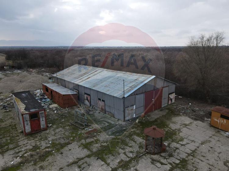 Spațiu industrial hale cu teren in zona Mihai Bravu Ploiesti