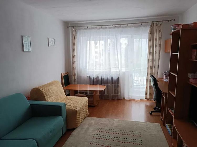 Apartament o camera în zona MANASTUR