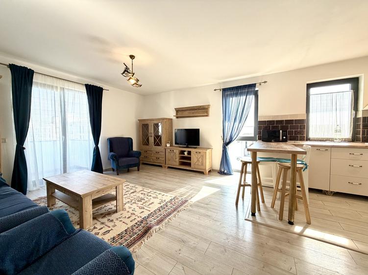 Apartament 2 camere, 58 mp utili, etaj 5 si lift - zona Aradului