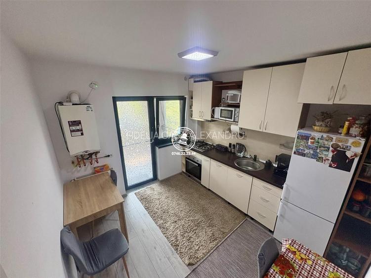 Apartament 2 camere decomandat Bucium loc de parcare - 5
