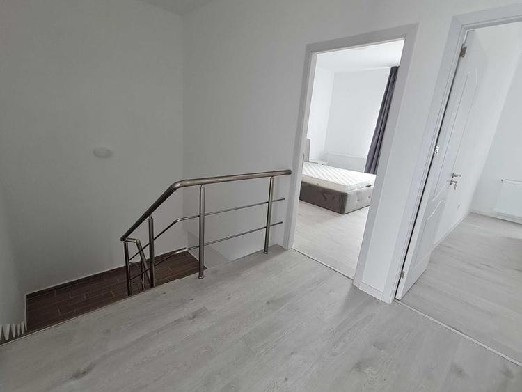 Proprietar- Vila cu 4 camere,curte 250 mp,zona Craitei-Domnesti