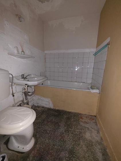 Apartament cu 2 camere de vanzare in zona Militari Politehnica